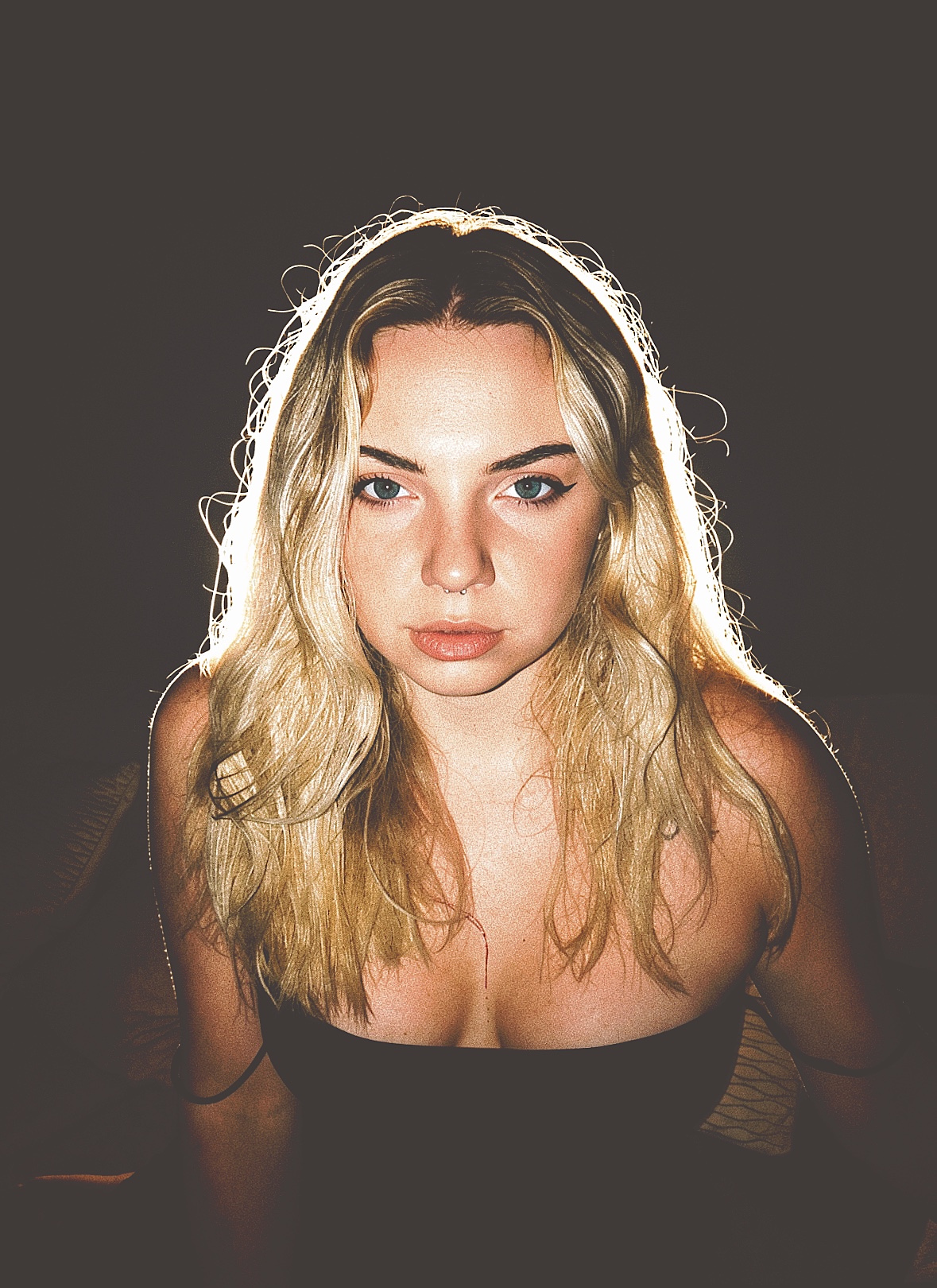 Veronika, studio portrait